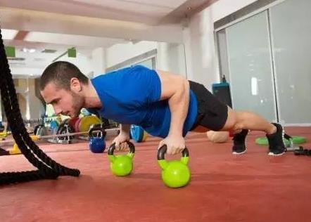 力量运动 力量运动